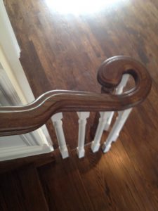 'F' Type Wood Rail With Volute 2800