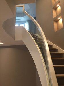 Glass And Stringer Groove System 900