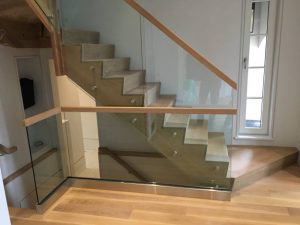 Stand Off Glass Rail System No Nosing Projectiong Stair Design 916